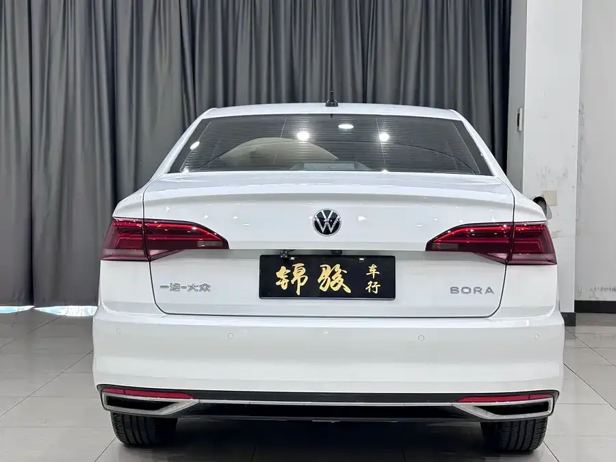 Volkswagen Bora Bora 2021 1.5L Automatic Elite Intelligent Edition 2022 — миниатюра 2