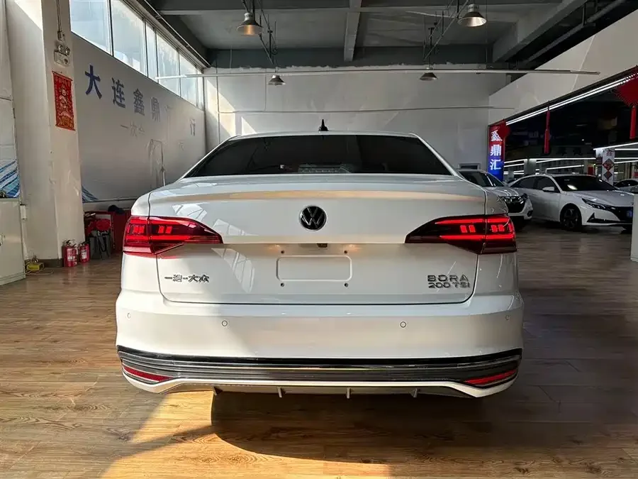Volkswagen Bora Bora 2023 200TSI DSG Joy Edition 2024 — миниатюра 2