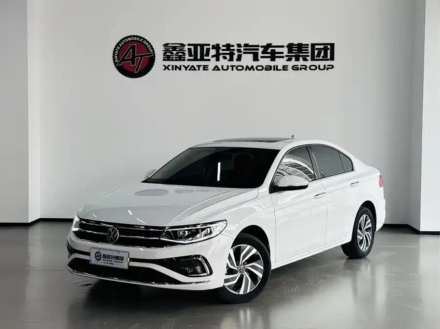 Volkswagen Bora Bora 2023 200TSI DSG Joy Edition 2023 — фото 1, купить с доставкой в Москву