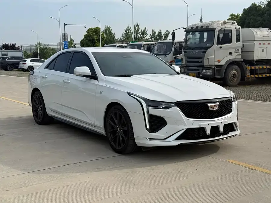 Cadillac CT4 2022 28T Premium Model 2023 — миниатюра 3