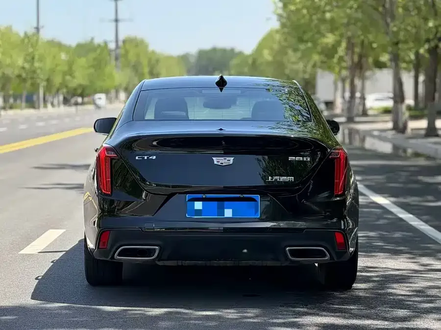 Cadillac CT4 2022 28T luxury model 2022 — миниатюра 2