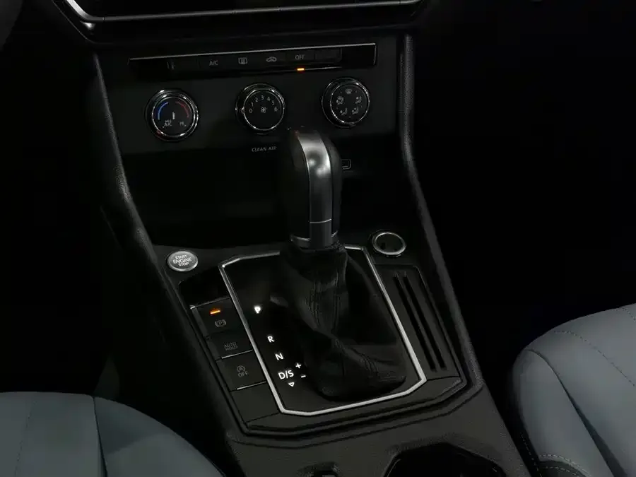 Volkswagen Lavida Lavida 2024 1.5L Automatic 5 Million Edition 2024 — миниатюра 4