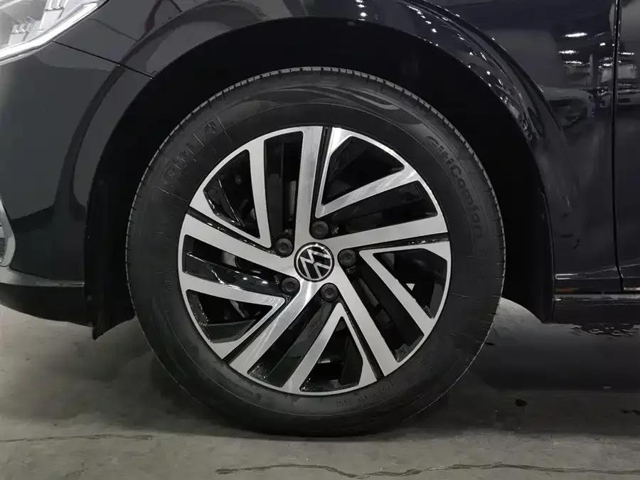 Volkswagen Lavida Lavida 2024 1.5L Automatic 5 Million Edition 2024 — миниатюра 5