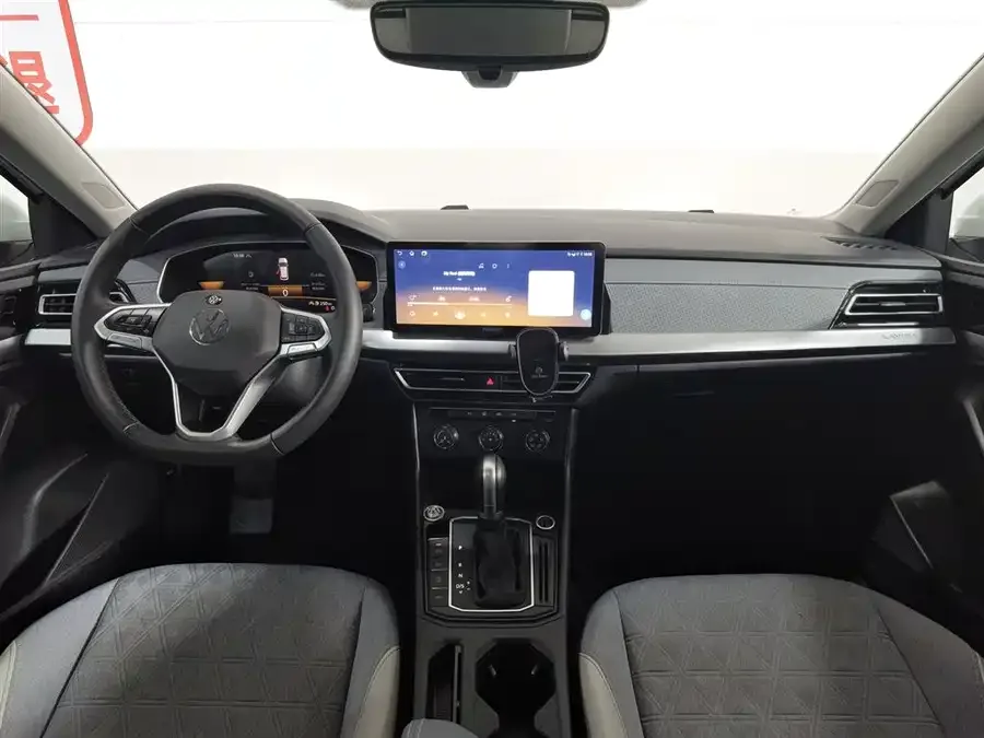 Volkswagen Lavida Lavida 2023 300TSI DSG Full Edition 2024 — миниатюра 2