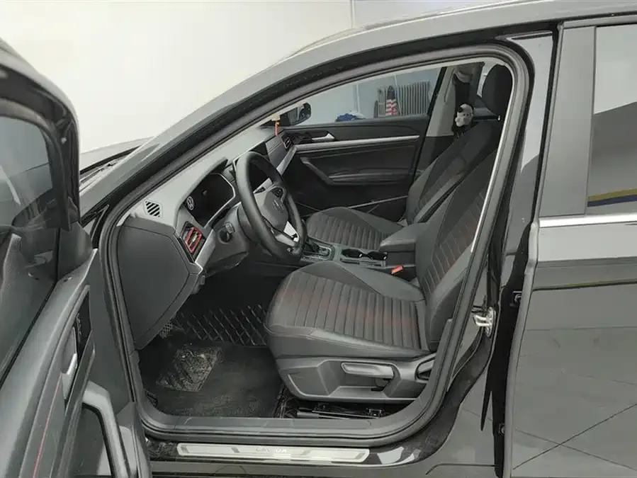Volkswagen Lavida Lavida 2023 300TSI DSG Starry Sky Edition 2023 — миниатюра 3