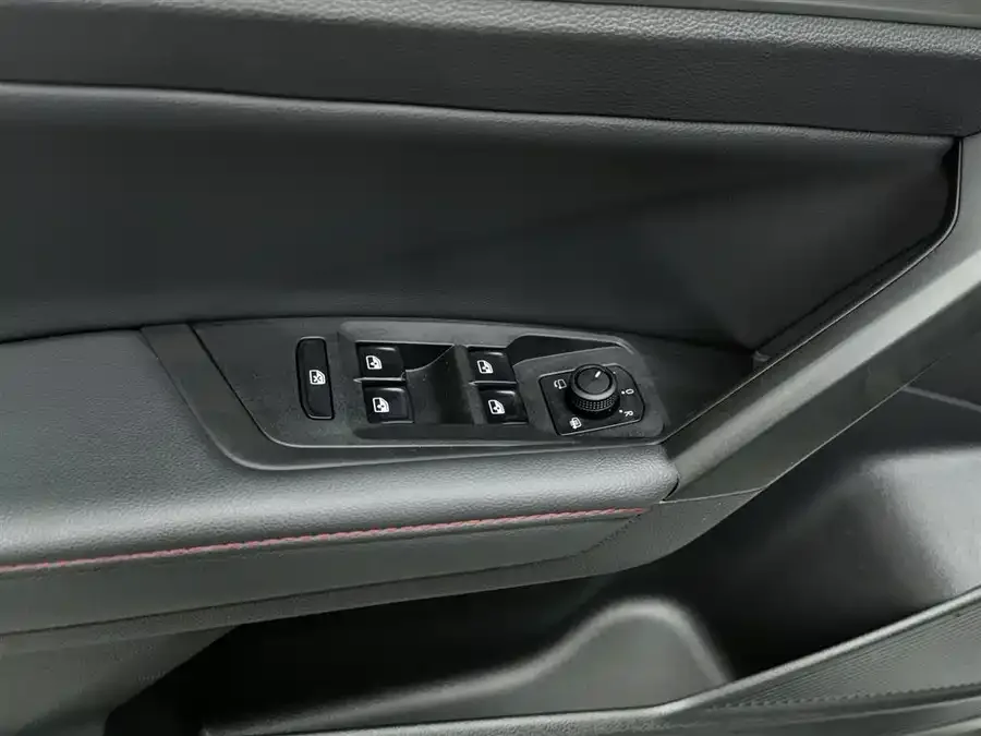 Volkswagen Lavida Lavida 2023 280TSI DSG Starry Sky Edition 2023 — миниатюра 3