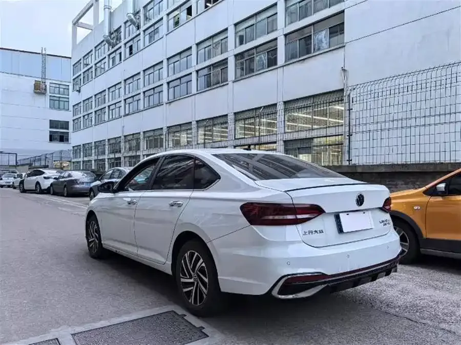 Volkswagen Lavida Lavida 2023 280TSI DSG Starry Sky Edition 2023 — миниатюра 3