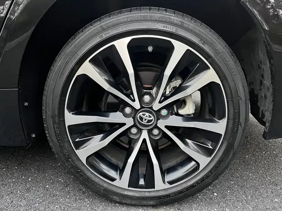 Toyota Levin 2022 Lelink Dual Engine 1.8H E-CVT Sports Edition 2022 — миниатюра 5