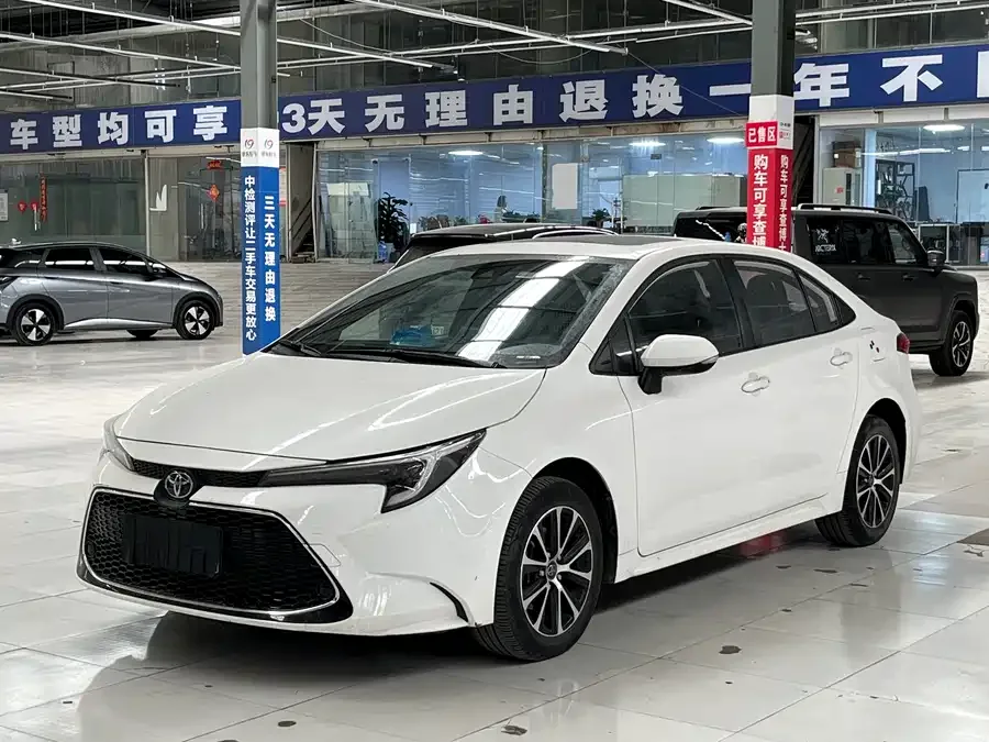 Toyota Levin 2022 Lelink 185T CVT Luxury Edition 2024 — фото 1, купить с доставкой в Москву