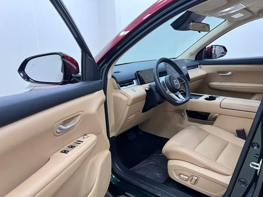 Landian E5 PLUS Blue Electric E5 PLUS 2025 120km Standard Travel Custom Edition 7 Seaters 2024 — миниатюра 4