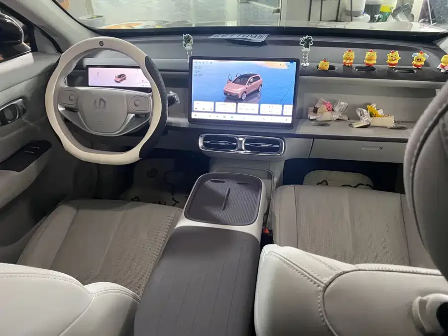 Leapmotor B10 Leapmotor B10 2025 510 Enjoy Edition 2025 — миниатюра 2