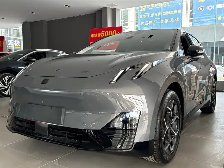 Lynk & Co Z20 Lynk & Co Z20 2025 530km RWD Pro 2025 — фото 1, купить с доставкой в Москву
