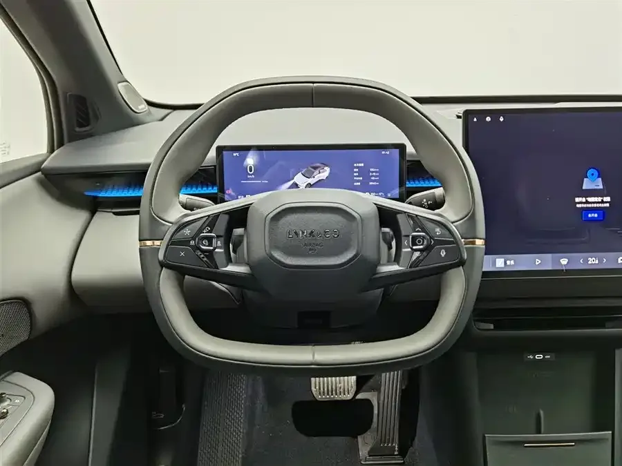 Lynk & Co Z20 Lynk & Co Z20 2025 530km RWD Pro 2025 — миниатюра 5
