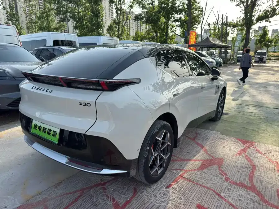 Lynk & Co Z20 Lynk & Co Z20 2025 530km RWD Max 2024 — миниатюра 3