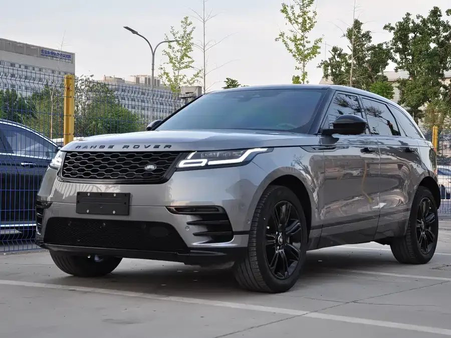 Land Rover Range Rover Velar Range Rover Velar 2023 250PS Black Collectors Edition 2023 — фото 1, купить с доставкой в Москву