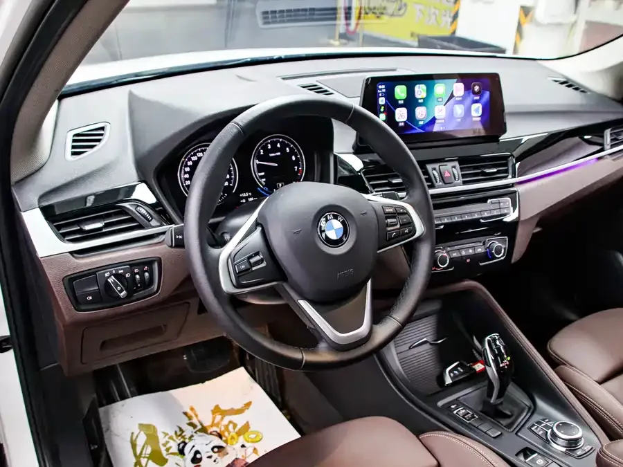 BMW X1 2022 sDrive20Li Fashion Edition 2022 — миниатюра 2