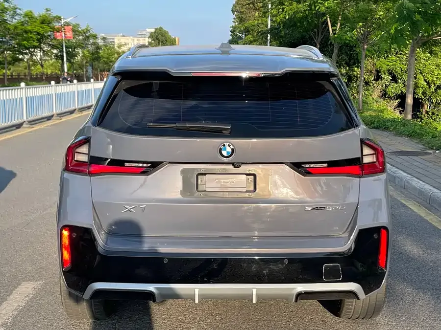 BMW X1 2024 sDrive25Li M Sport Package 2024 — миниатюра 2