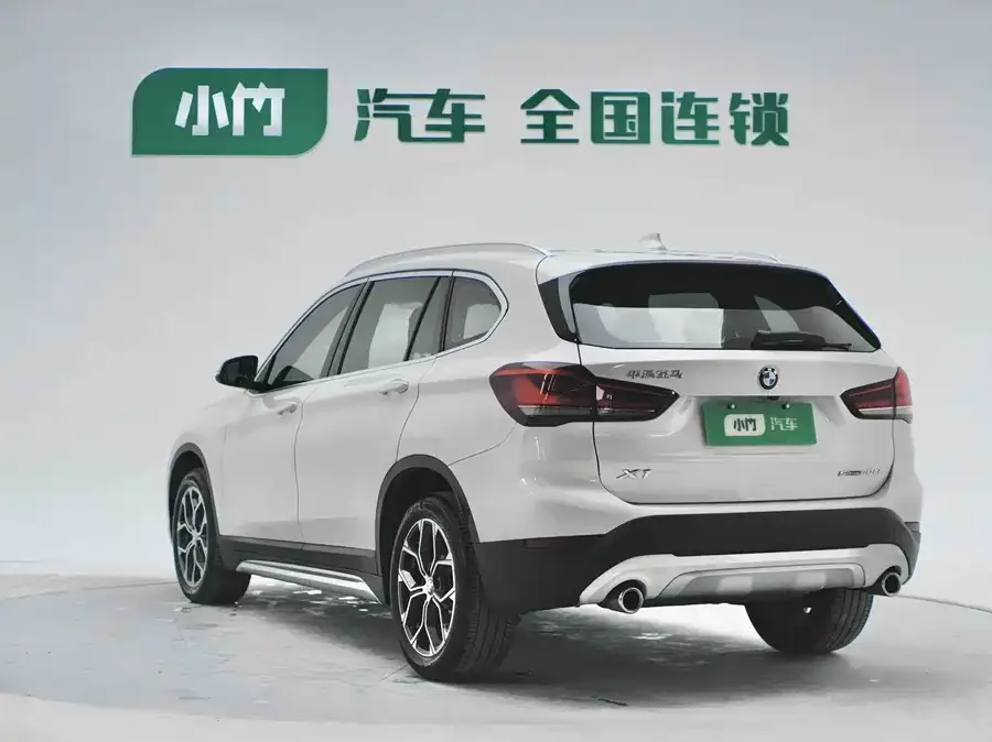 BMW X1 2022 sDrive20Li Fashion Edition 2023 — миниатюра 4