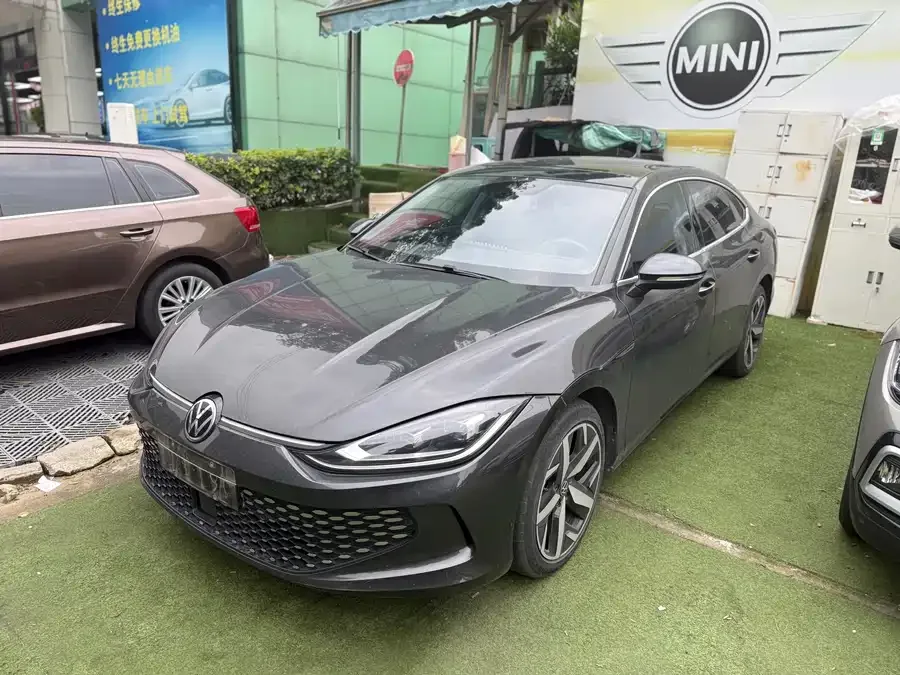 Volkswagen Lamando 2022 Lingdu Lingdu L 280TSI DSG Cool Edition 2023 — фото 1, купить с доставкой в Москву
