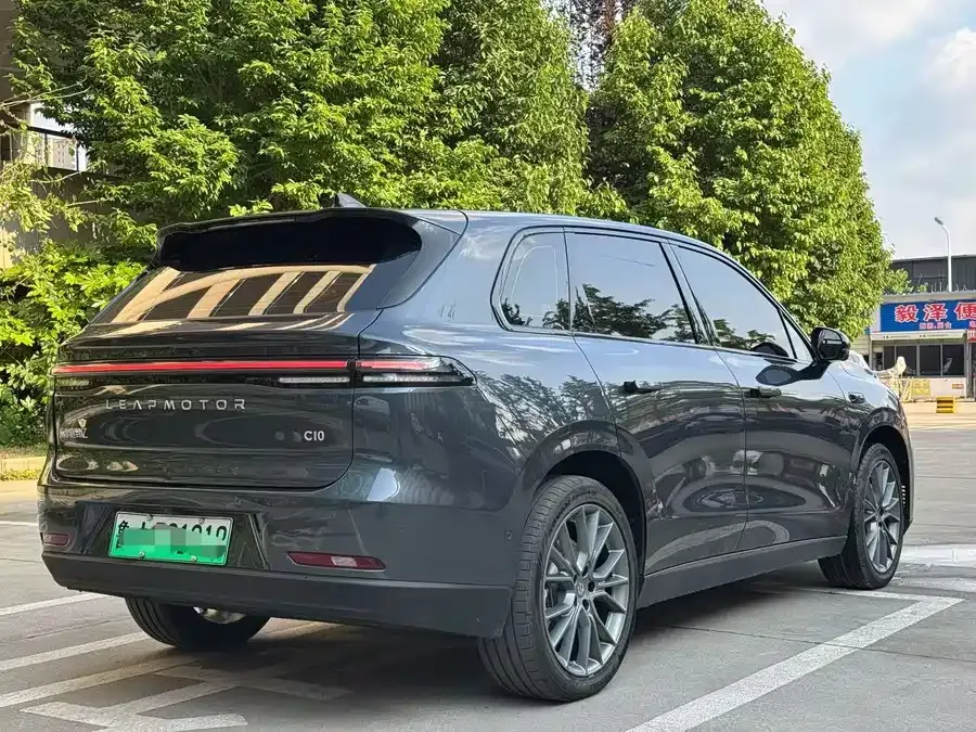 Leapmotor C10 Leapmotor C10 2026 605 LiDAR Edition 2025 — миниатюра 4