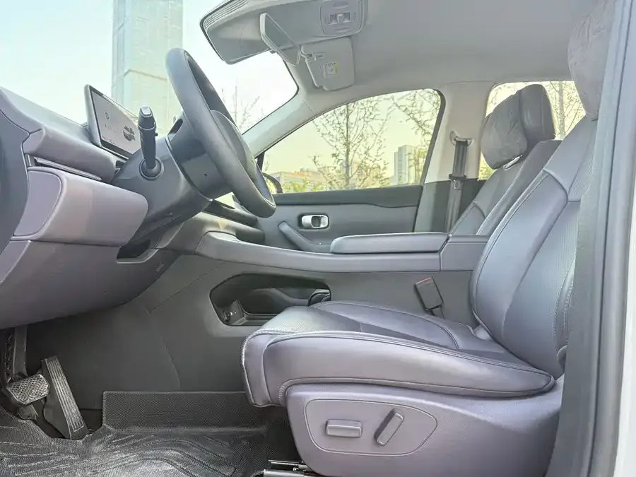 Leapmotor C10 Leapmotor C10 2024 410 Comfort Edition 2024 — миниатюра 3