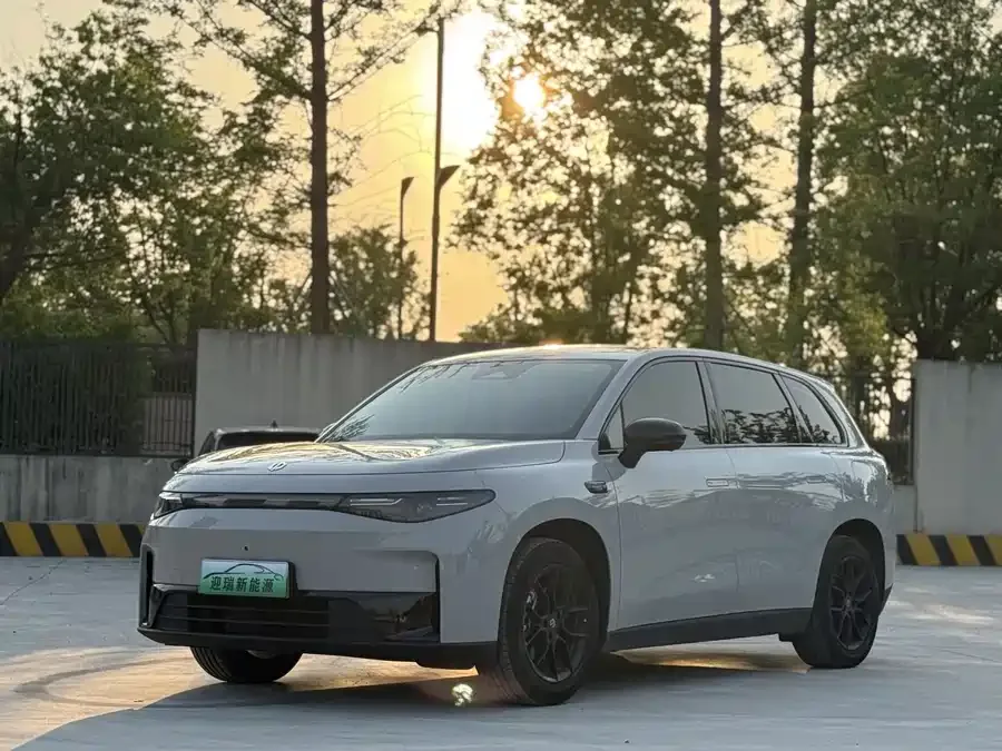Leapmotor C10 Leapmotor C10 2024 410 Comfort Edition 2024 — фото 1, купить с доставкой в Москву