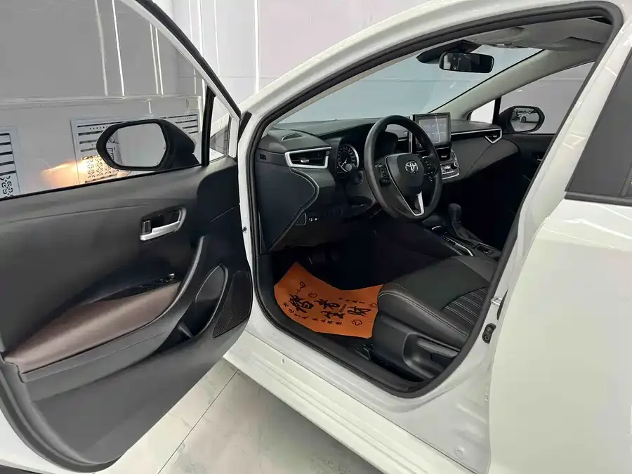 Toyota Corolla Corolla 2021 1.2T S-CVT Elite PLUS Edition 2023 — миниатюра 4