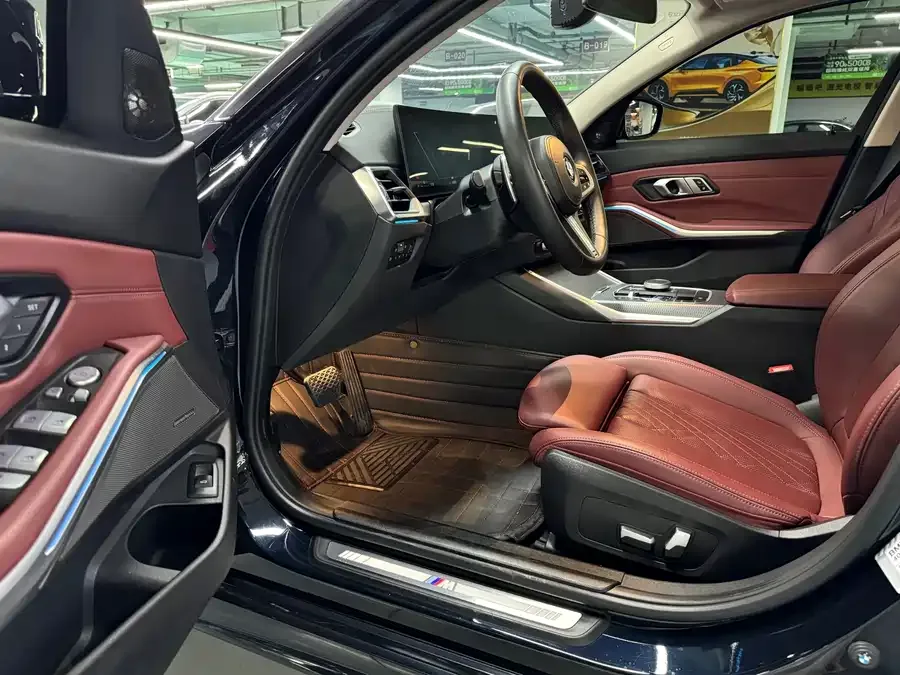BMW 3 series BMW 3 Series 2024 325Li M Sport Package 2024 — миниатюра 2