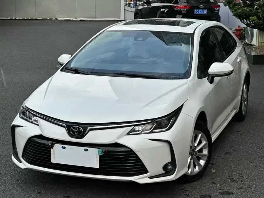 Toyota Corolla Corolla 2021 1.2T S-CVT Elite PLUS Edition 2022 — миниатюра 5
