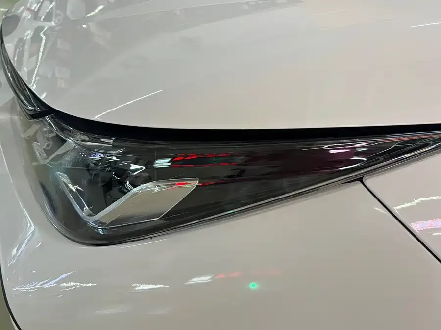 Toyota Corolla Corolla 2023 1.5L Pioneer Edition 2023 — миниатюра 3