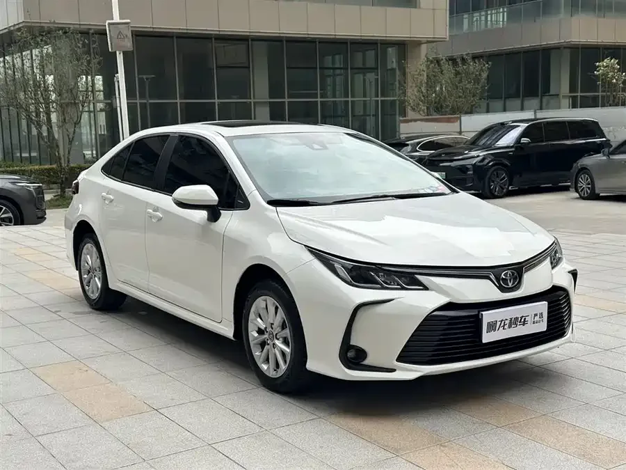 Toyota Corolla Corolla 2021 1.2T S-CVT Elite PLUS Edition 2022 — миниатюра 2