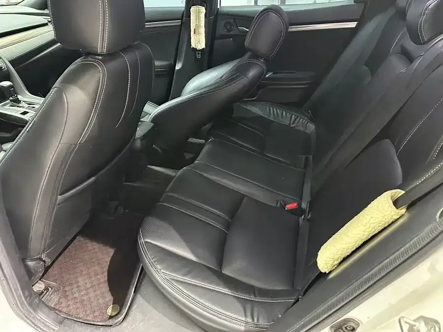 Honda Civic Civic 2021 HATCHBACK 220TURBO CVT Cool Control 2022 — миниатюра 2