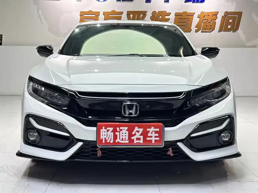 Honda Civic Civic 2021 HATCHBACK 220TURBO CVT Cool Control 2022 — фото 1, купить с доставкой в Москву