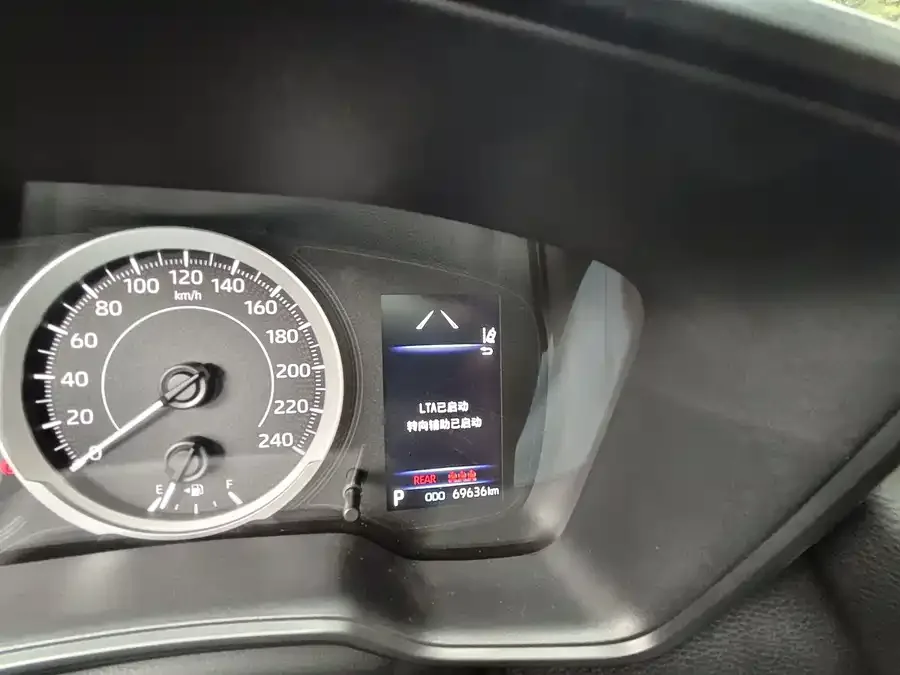 Toyota Corolla Corolla 2021 1.2T S-CVT Elite PLUS Edition 2022 — миниатюра 4