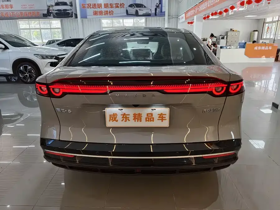 Mazda EZ-6 2026 Range Extender Pro 2026 — миниатюра 2