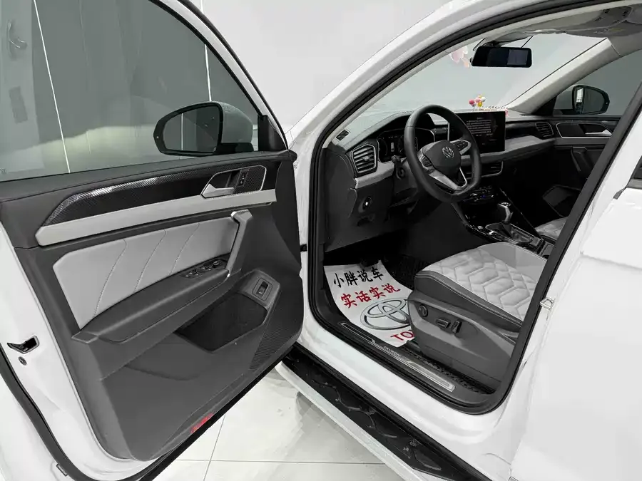 Volkswagen Tayron Tanyue 2023 280TSI 2WD Luxury Plus Advanced Edition 2023 — миниатюра 4