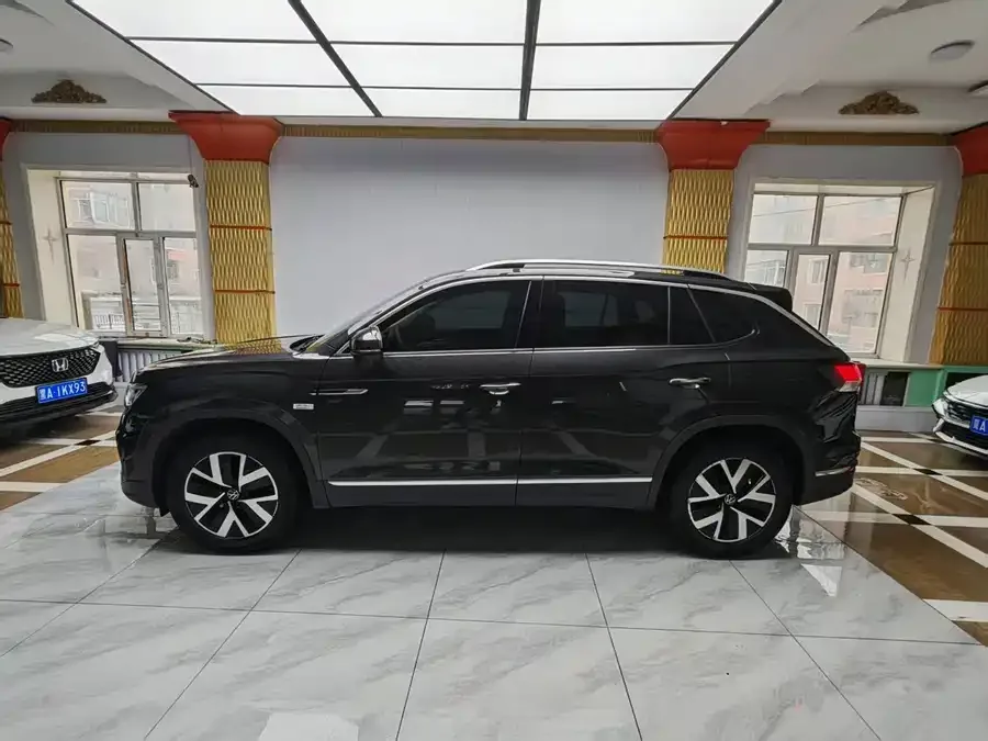 Volkswagen Tayron Tanyue 2023 280TSI 2WD Luxury Plus Advanced Edition 2022 — миниатюра 2