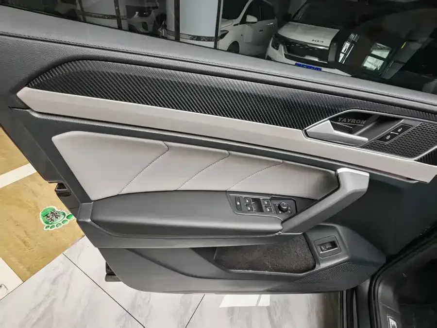 Volkswagen Tayron Tanyue 2023 280TSI 2WD Luxury Plus Advanced Edition 2022 — миниатюра 5
