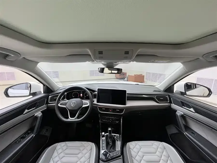 Volkswagen Tayron Tanyue 2023 280TSI 2WD Luxury Plus Advanced Edition 2023 — миниатюра 4