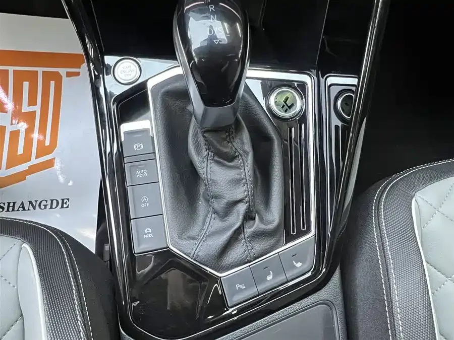 Volkswagen Tayron Tanyue 2023 280TSI 2WD Luxury Plus Advanced Edition 2022 — миниатюра 5