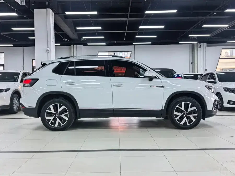 Volkswagen Tayron Tanyue 2023 280TSI 2WD Luxury Plus Advanced Edition 2023 — миниатюра 4