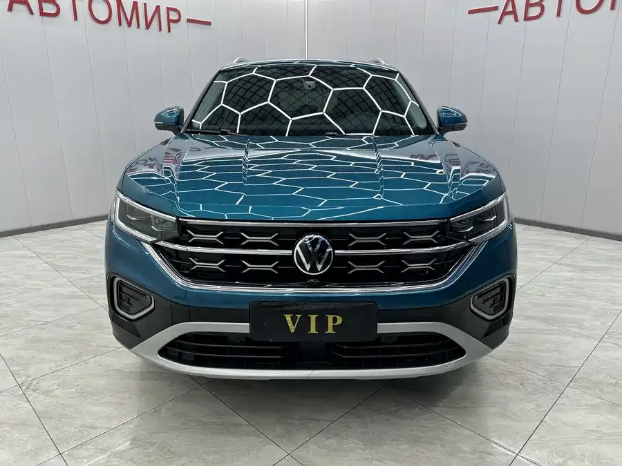Volkswagen Tayron Tanyue 2023 280TSI 2WD Luxury Plus Advanced Edition 2022 — миниатюра 3