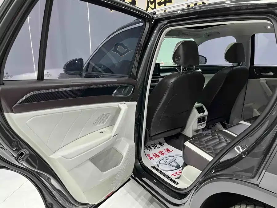 Volkswagen Tayron Tanyue 2023 280TSI 2WD Luxury Plus Advanced Edition 2023 — миниатюра 5