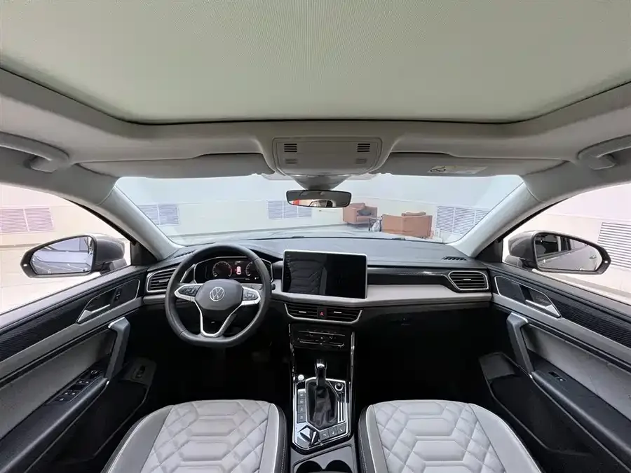 Volkswagen Tayron Tanyue 2023 280TSI 2WD Luxury Plus Advanced Edition 2023 — миниатюра 4