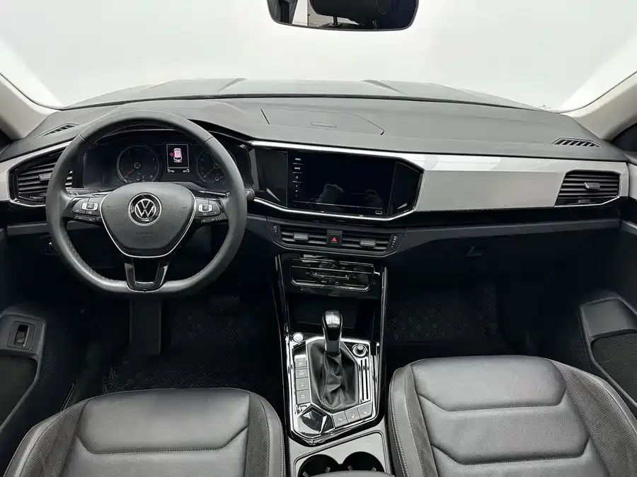Volkswagen Tayron Tanyue 2022 280TSI 2WD Luxury Smart Edition 2022 — миниатюра 4