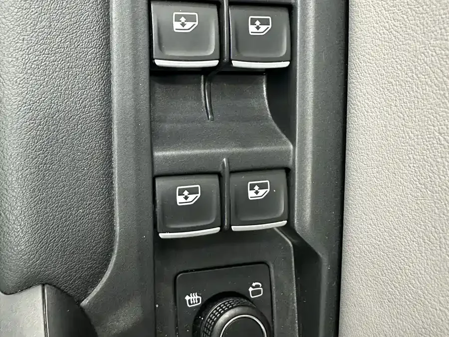 Volkswagen Tayron Tanyue 2023 280TSI 2WD Luxury Plus Advanced Edition 2023 — миниатюра 5