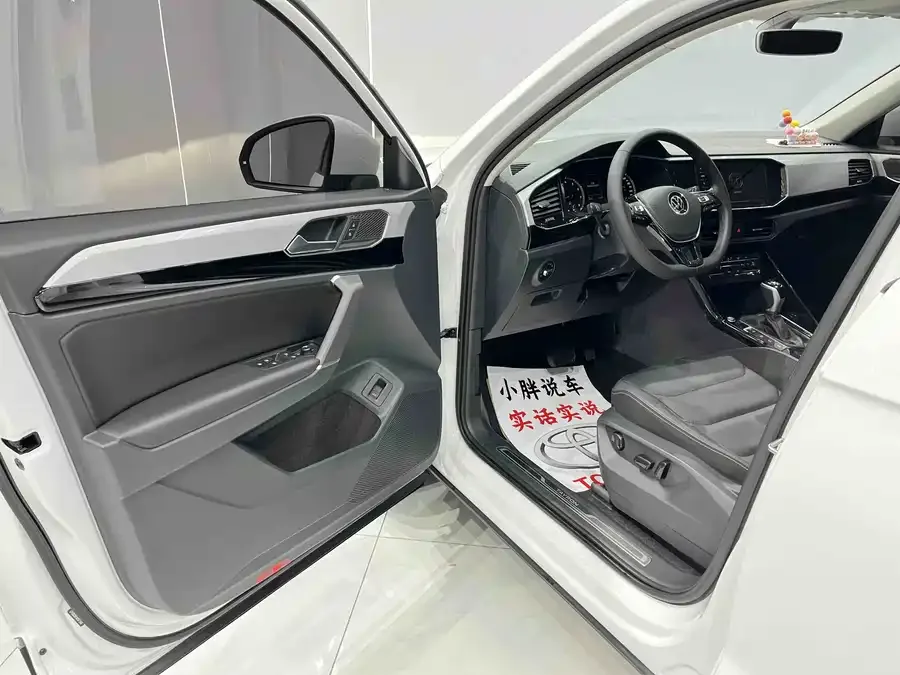 Volkswagen Tayron Tanyue 2022 280TSI 2WD Luxury Smart Edition 2022 — миниатюра 4