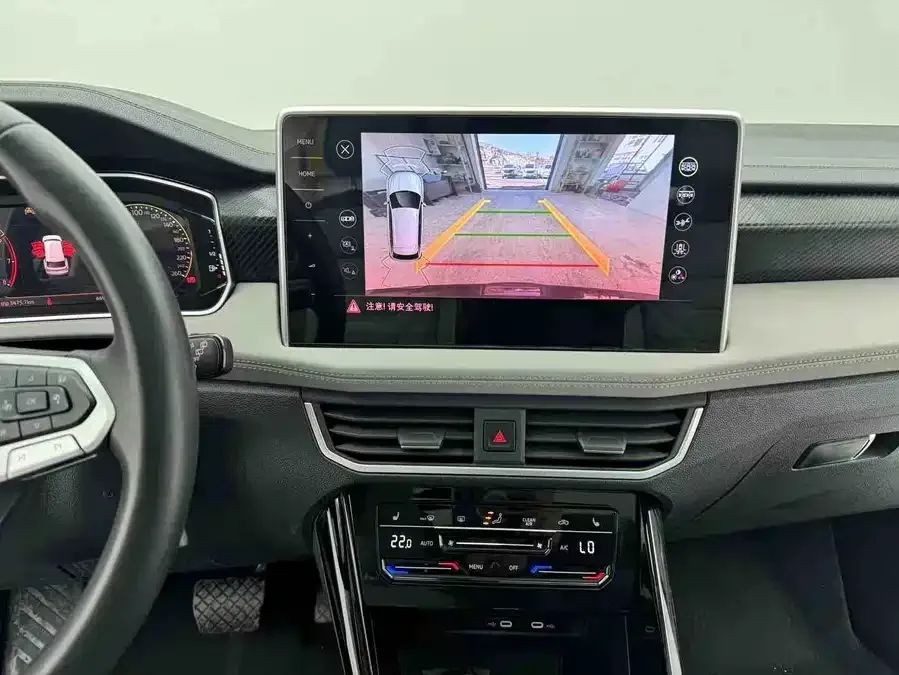 Volkswagen Tayron Tanyue 2023 280TSI 2WD Luxury Plus Advanced Edition 2022 — миниатюра 4