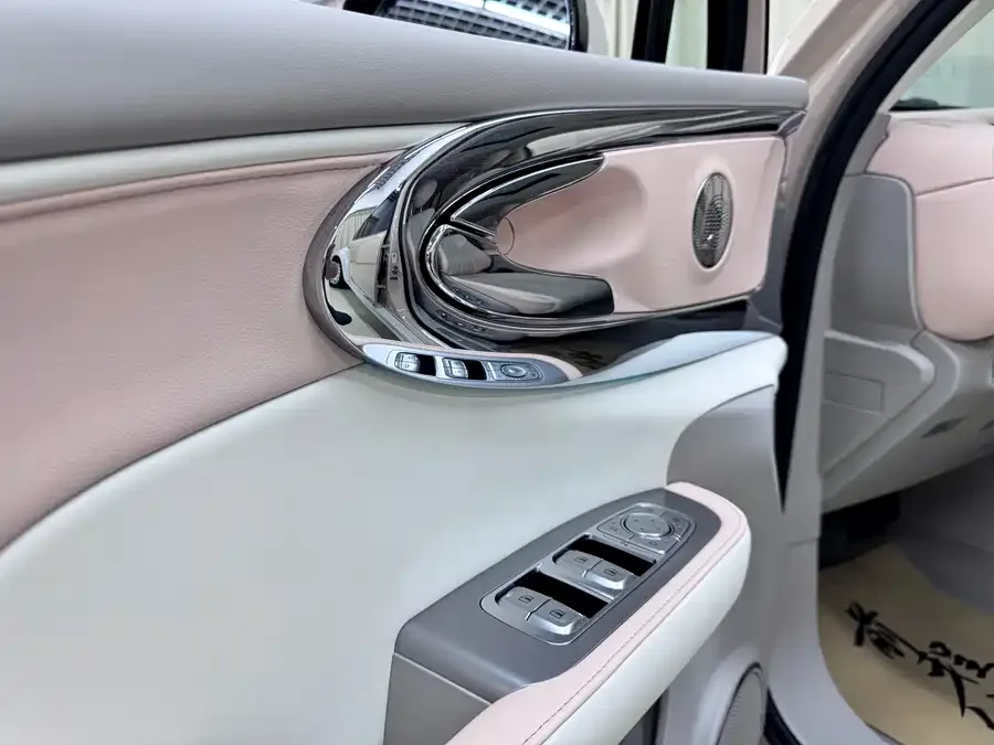 ORA ballet cat Ora Ballet Cat 2022 500km Swan Lake Edition 2023 — миниатюра 4