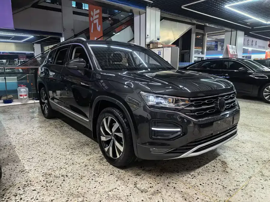 Volkswagen Tayron Tanyue 2022 280TSI 2WD Luxury Smart Edition 2022 — миниатюра 3